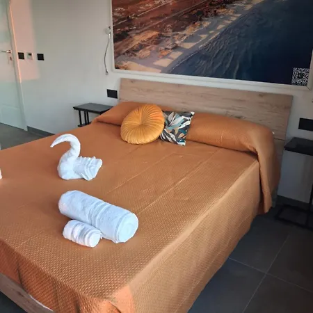 מלון Star Luxury Centro Benessere
